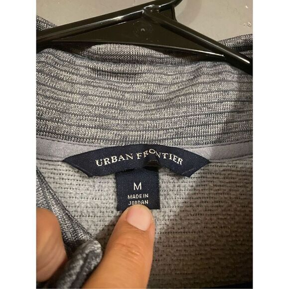 Urban Frontier Gray 1/4 Zip Pullover With Pockets Size Medium - Picture 5 of 7